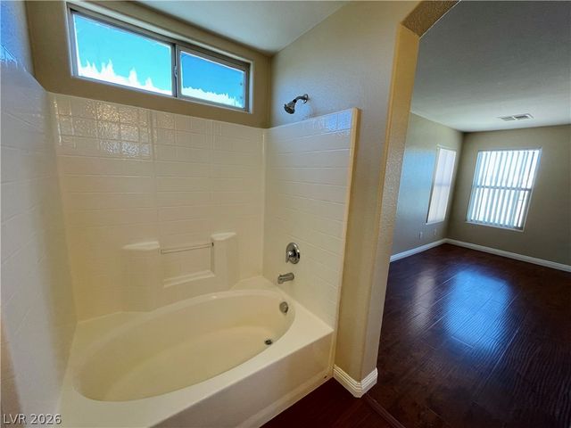 2636 Living Rock Street, Las Vegas, NV 89106