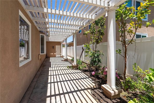 10 Japonica, Irvine, CA 92618