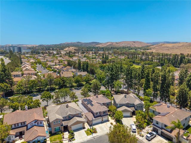 10 Japonica, Irvine, CA 92618