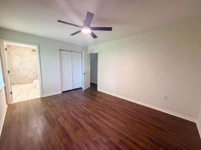 1110 Stuart Drive, Moncks Corner, SC 29461