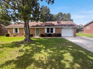 1110 Stuart Drive, Moncks Corner, SC 29461