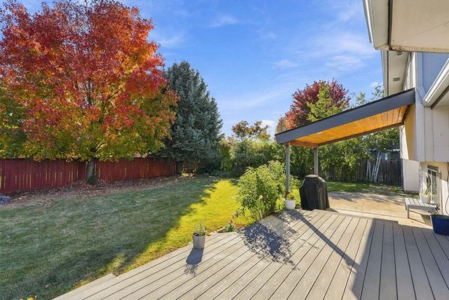 23918 E Maxwell Dr, Liberty Lake, WA 99019