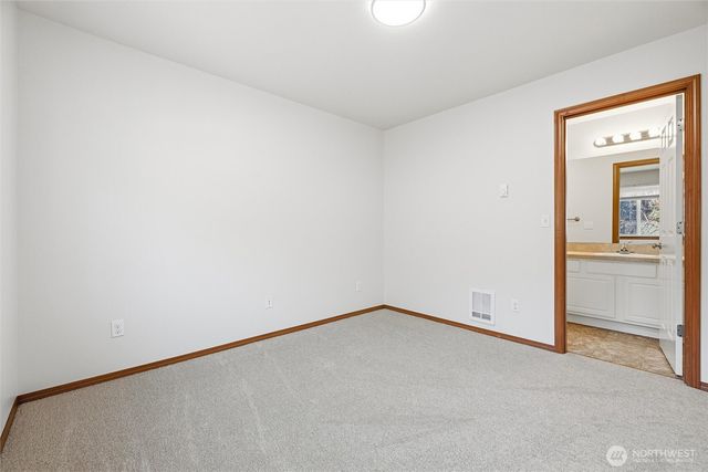 434 Oak Hill Lane, Burlington, WA 98233