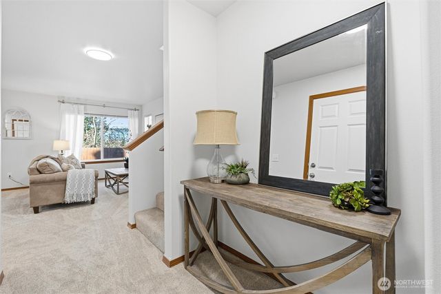 434 Oak Hill Lane, Burlington, WA 98233