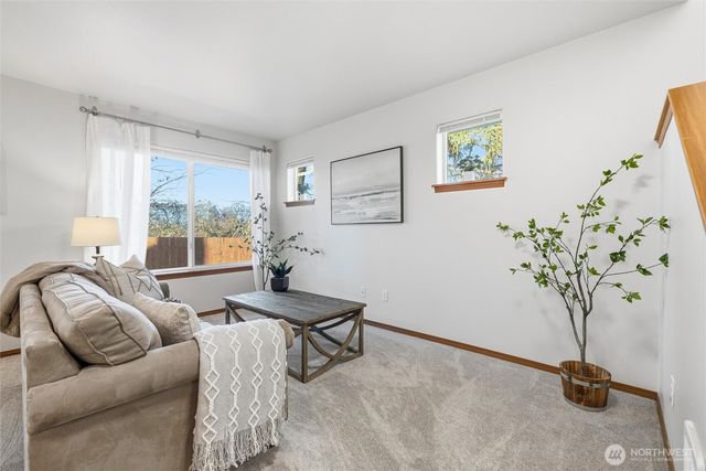 434 Oak Hill Lane, Burlington, WA 98233