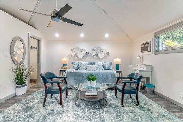 6463 Highgate Lane, Dallas, TX 75214