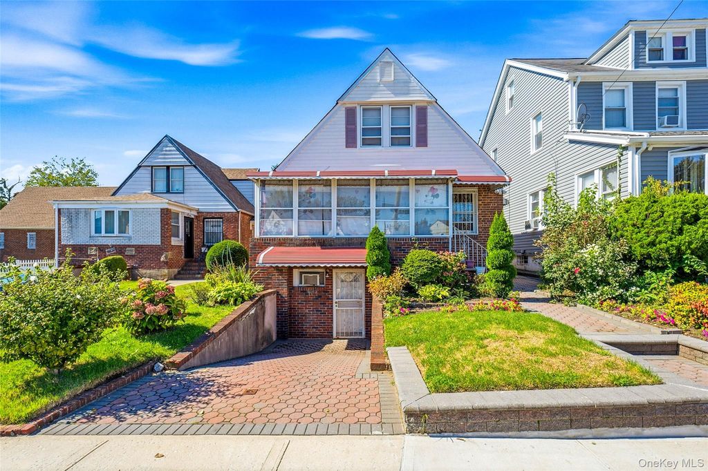 11546 210th Street, Cambria Heights, NY 11411 — exterior