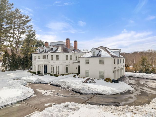 16 Taylor Road, Mount Kisco, NY 10549