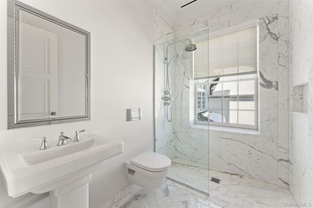 16 Taylor Road, Mount Kisco, NY 10549