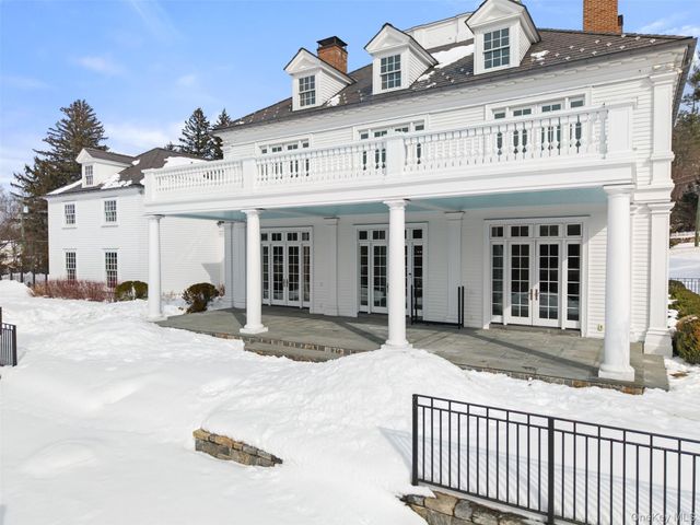 16 Taylor Road, Mount Kisco, NY 10549
