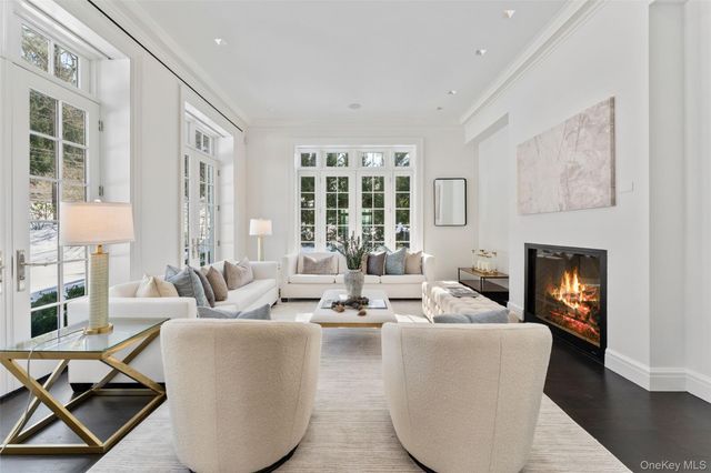 16 Taylor Road, Mount Kisco, NY 10549