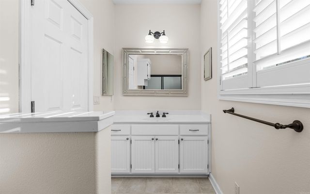 10 Moncada Circle, Hot Springs Village, AR 71909