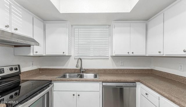 1826 N 51st Street Apt 29, Phoenix, AZ 85008