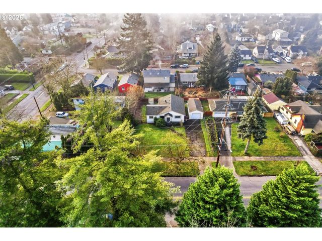 3006 N WILLIS Blvd, Portland, OR 97217