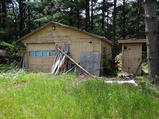 N1771 COUNTY RD EE, Redgranite, WI 54970