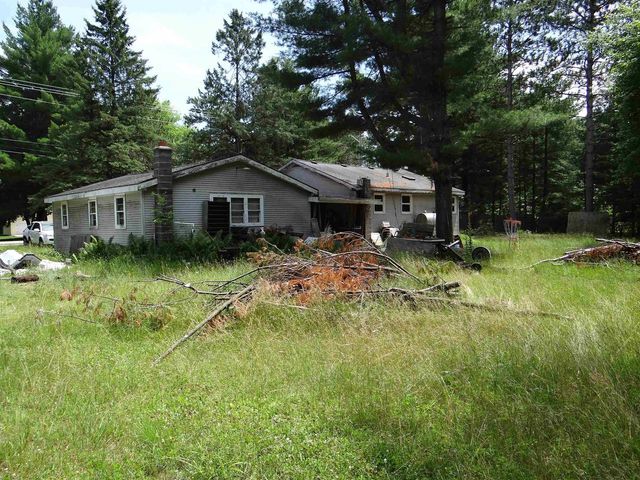 N1771 COUNTY RD EE, Redgranite, WI 54970