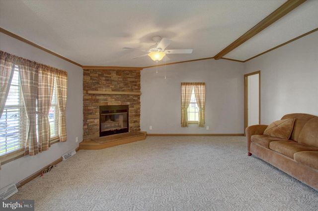 5664 CLARIDGE CT, Fayetteville, PA 17222