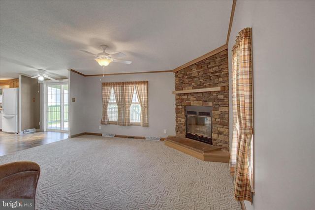 5664 CLARIDGE CT, Fayetteville, PA 17222