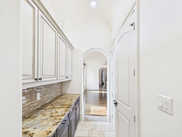 4003 Dumbarton Street, Houston, TX 77025