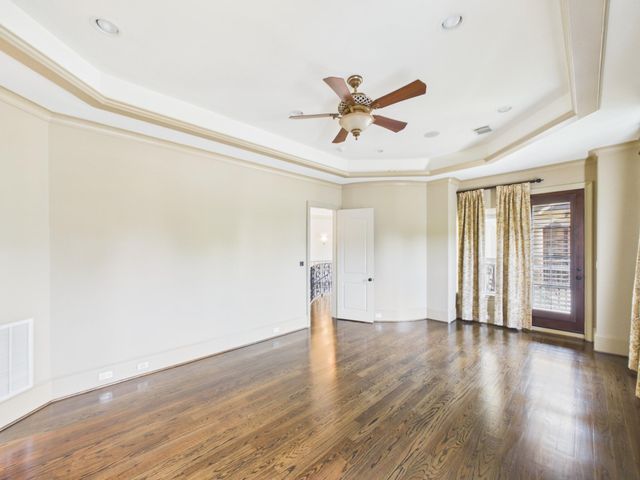 4003 Dumbarton Street, Houston, TX 77025
