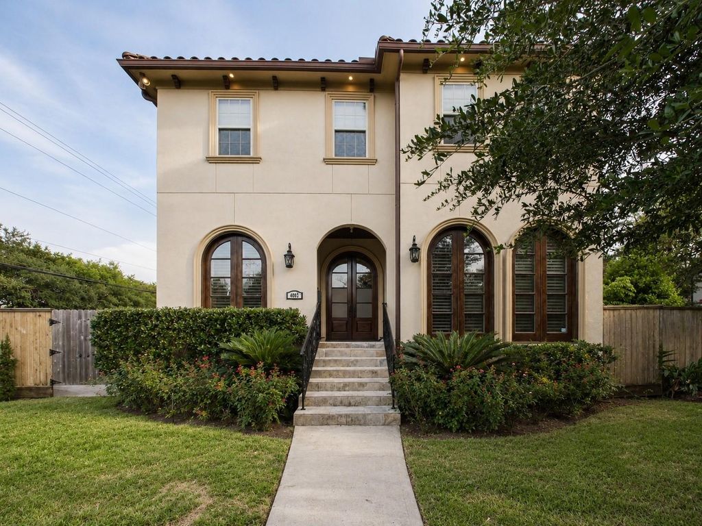 4003 Dumbarton Street, Houston, TX 77025