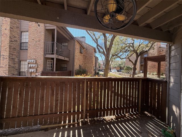 15221 Berry Trail 505, Dallas, TX 75248