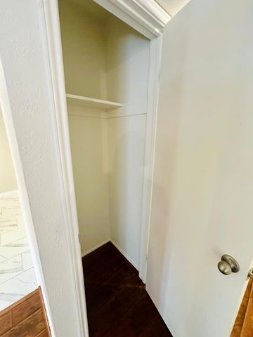 15221 Berry Trail 505, Dallas, TX 75248