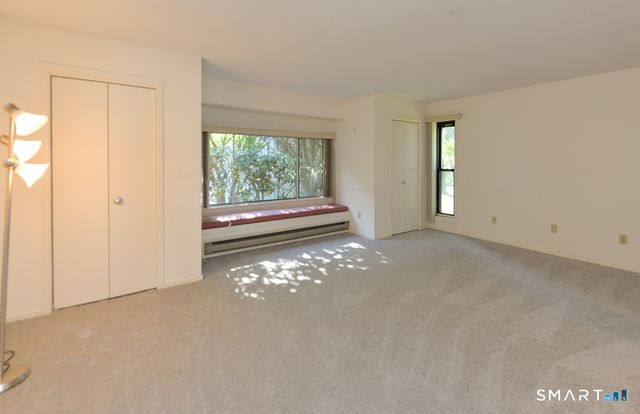 682 Heritage Village A, Southbury, CT 06488