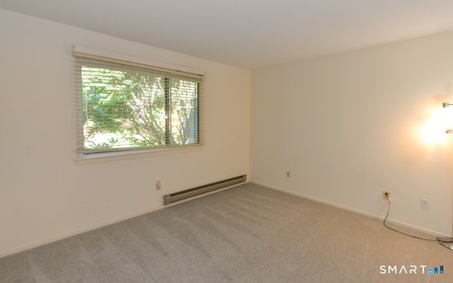 682 Heritage Village A, Southbury, CT 06488