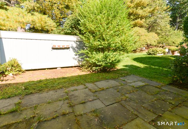 682 Heritage Village A, Southbury, CT 06488