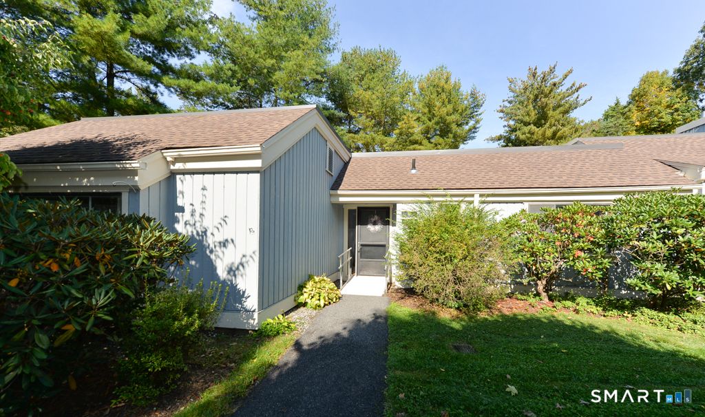 682 Heritage Village A, Southbury, CT 06488