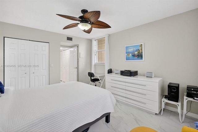 2801 Somerset Drive 205, Lauderdale Lakes, FL 33311