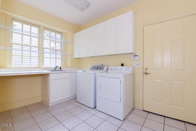 217 Mill Race Drive, Chapel Hill, NC 27514