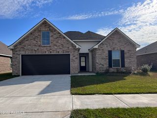 304 Tall Meadows Lane, Lafayette, LA 70506