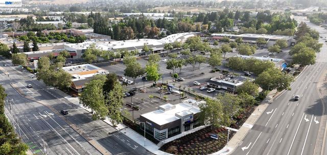 93 Shaniko Cmn 24, Fremont, CA 94539