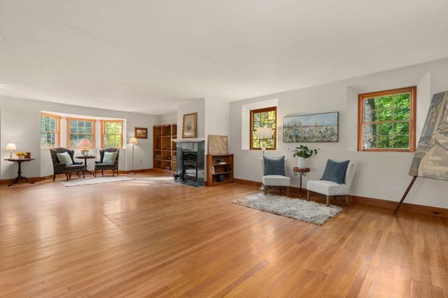102 Concord Road, Sudbury, MA 01776