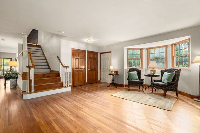 102 Concord Road, Sudbury, MA 01776