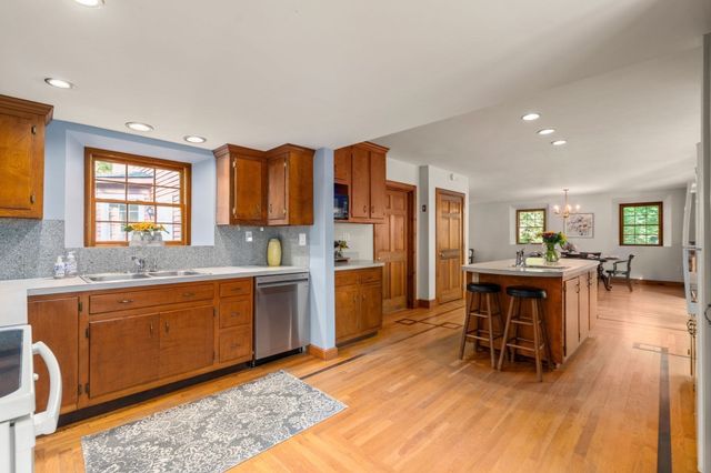 102 Concord Road, Sudbury, MA 01776