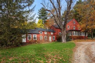 102 Concord Road, Sudbury, MA 01776