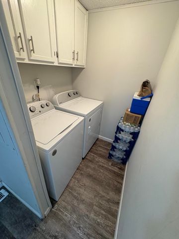 1093 Tobacco Road, Saint Stephen, SC 29479