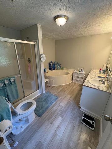 1093 Tobacco Road, Saint Stephen, SC 29479