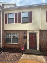 4629 Old Lantern Way, Charlotte, NC 28212