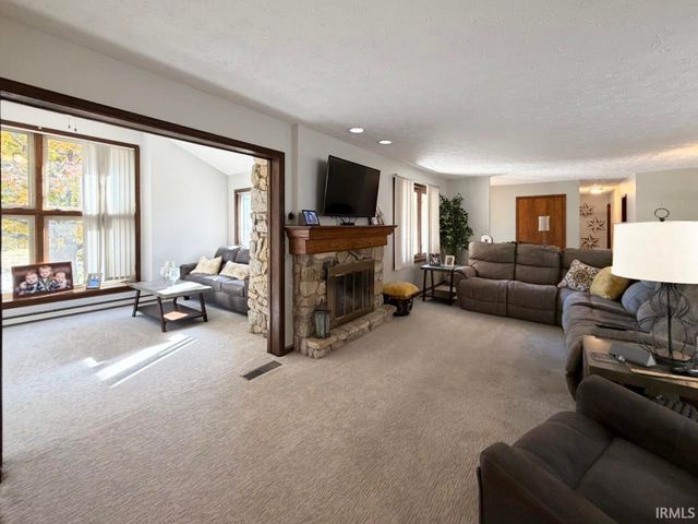 708 Maple Drive, Frankfort, IN 46041