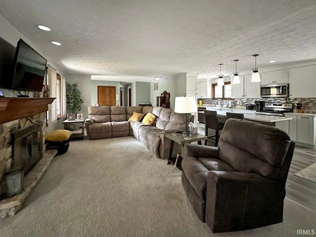 708 Maple Drive, Frankfort, IN 46041