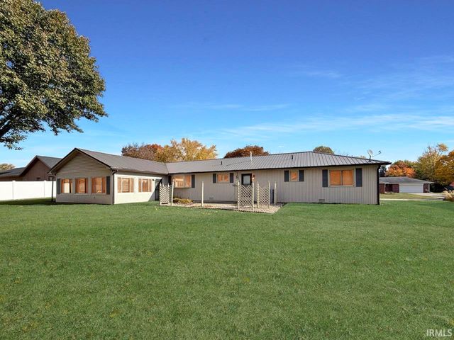 708 Maple Drive, Frankfort, IN 46041