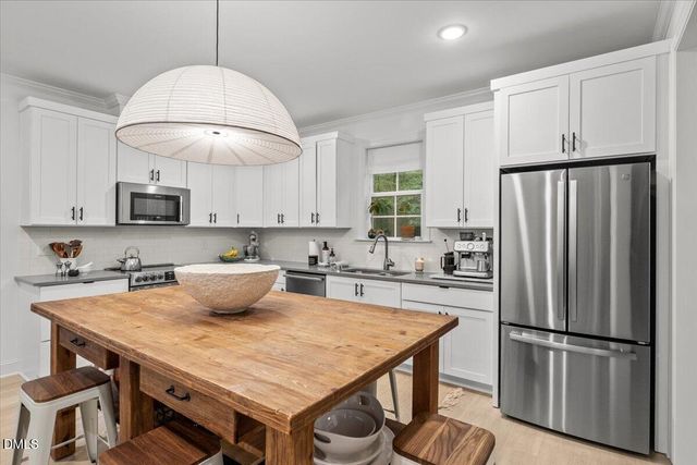 2045 Fernwood Way, Henderson, NC 27536