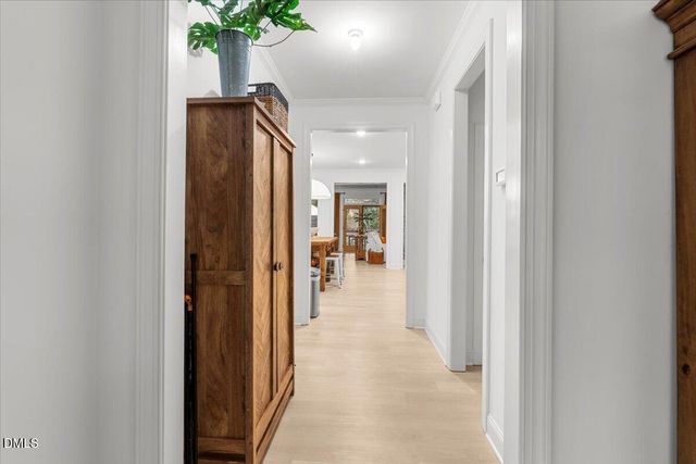 2045 Fernwood Way, Henderson, NC 27536