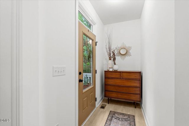 2045 Fernwood Way, Henderson, NC 27536