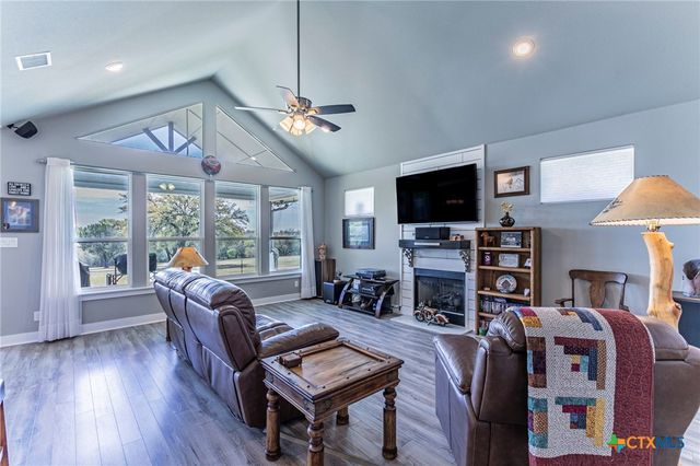 119 Lakewood Drive, Gatesville, TX 76528