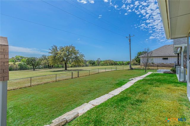 119 Lakewood Drive, Gatesville, TX 76528